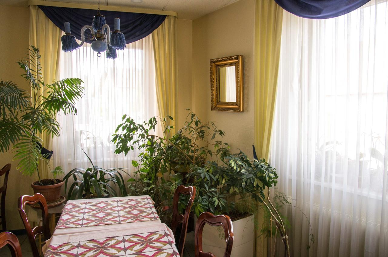 Hotel De Bale Bantzenheim Eksteriør billede